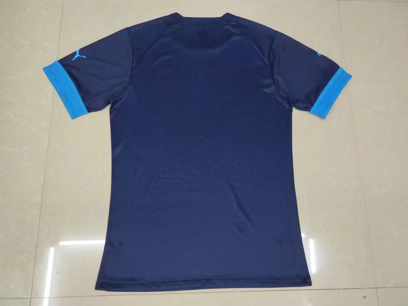 22-23 Marseille away